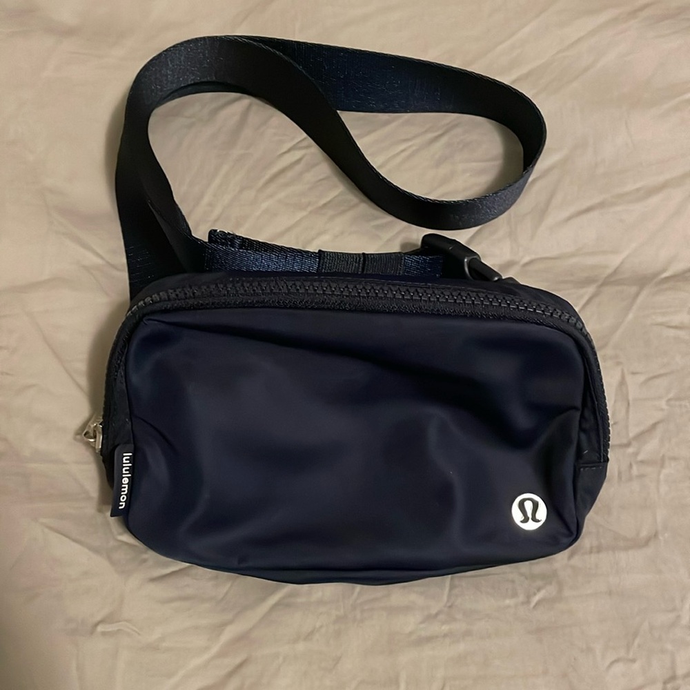 Navy Blue Lululemon Belt Bag